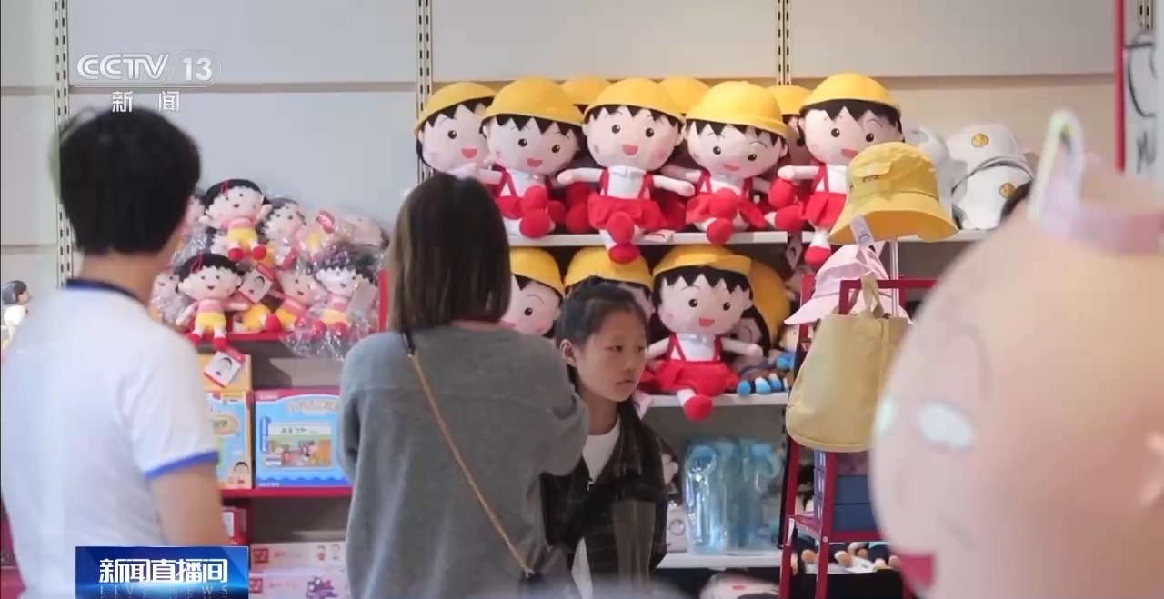 新消费场景为何成为“流量密码”澳门新葡京快闪店频频闪现 这种(图7) 新消费场景为何成为“流量密码”澳门新葡京快闪店频频闪现 这种(图7)